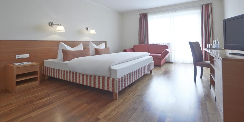 Hotel Eberle Bolzano Kültér fotó