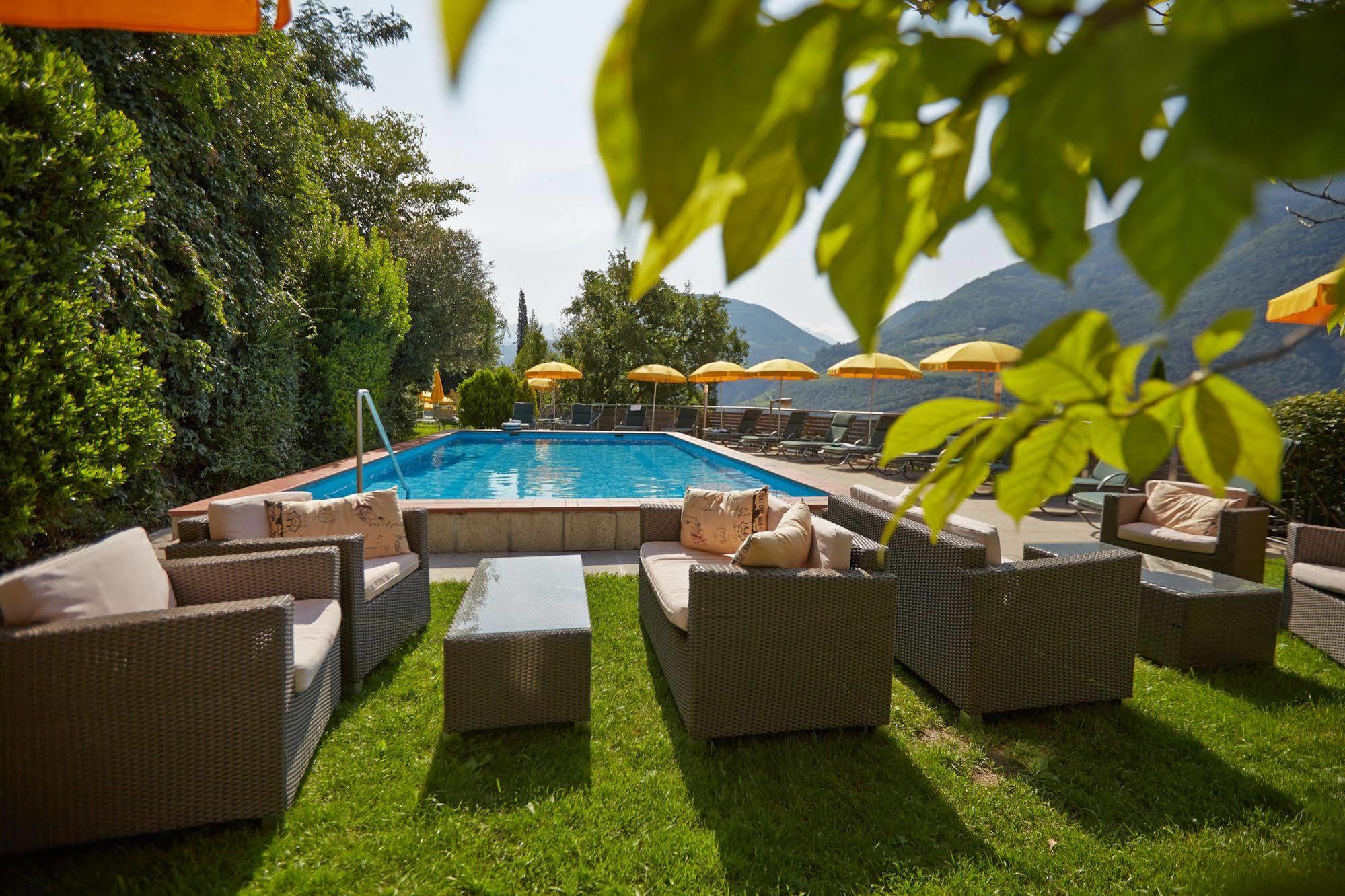 Hotel Eberle Bolzano Kültér fotó