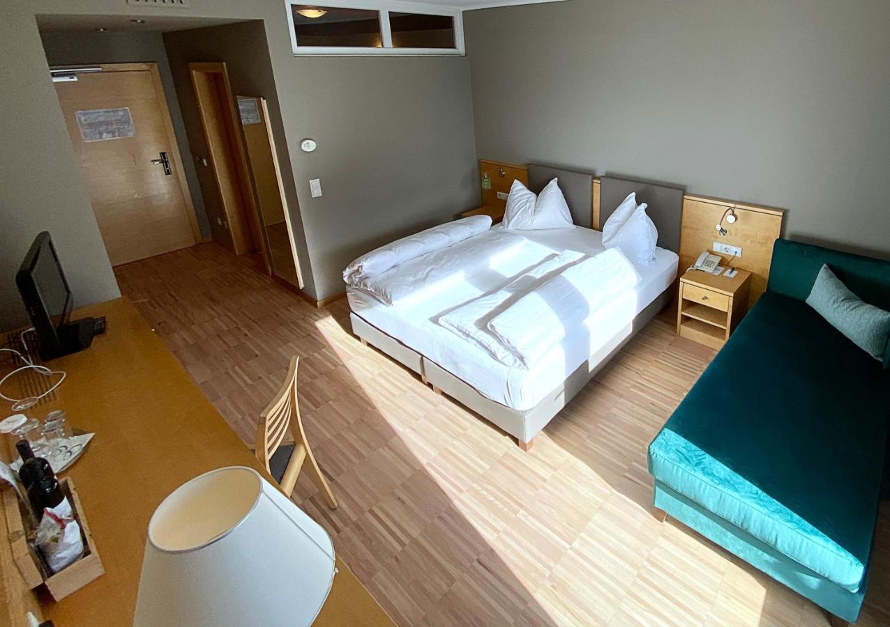 Hotel Eberle Bolzano Kültér fotó